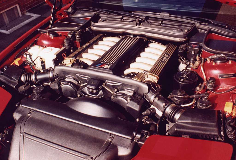 Illustration for article titled Does Your Car Have More Computers Than A BMW 850i?